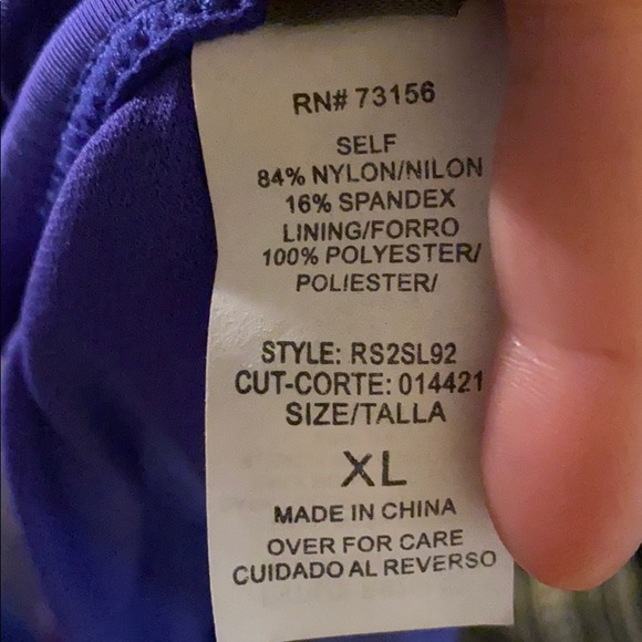 Brand new swinsuit - Picture 5 of 5